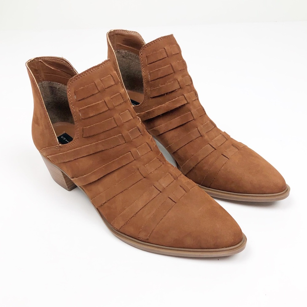 Steven by Steve Madden Dova Brown Leather Bootie 11